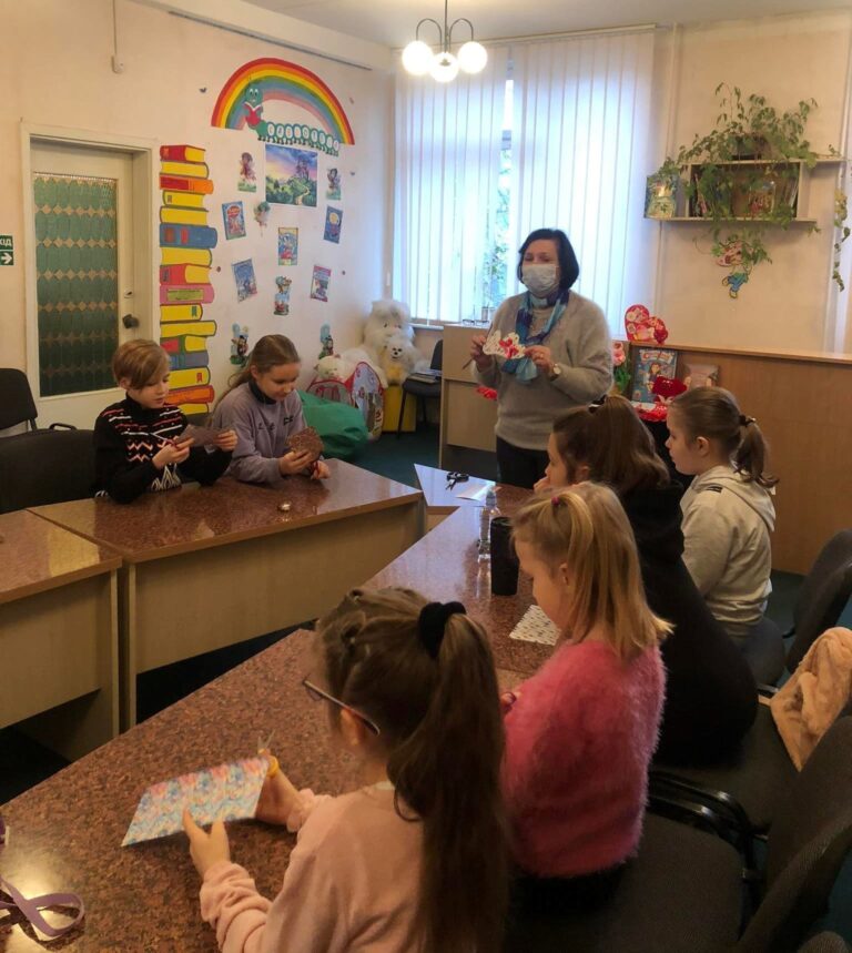 Майстер-клас «Сьогодні дарую частинку – маленьку ось цю валентинку»