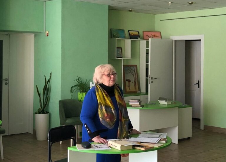 Літературна година «Трагічний шлях в безсмертя» в бібліотеці ім.Миколи Руденка.