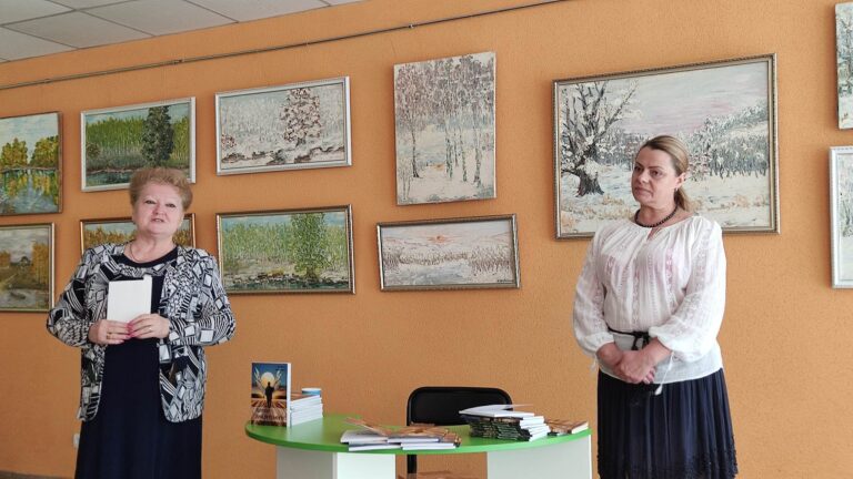 Презентації книги «Вірші для перемоги»