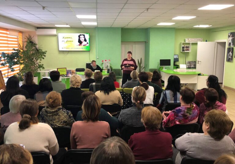 Мистецька година «Талановита та прекрасна» бібліотеки ім. А.Чехова