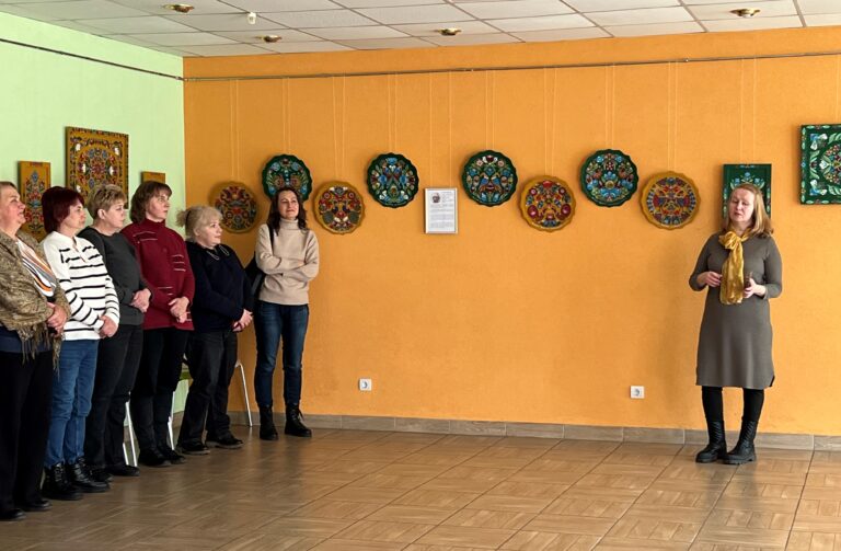 Відкриття виставки Слобожанського розпису народної майстрині України Світлани Філаткиної
