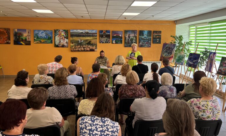 Презентація книги «Нащадки героїв» Леоніда Жилко-Ковальчука в бібліотеці ім. Миколи Руденка