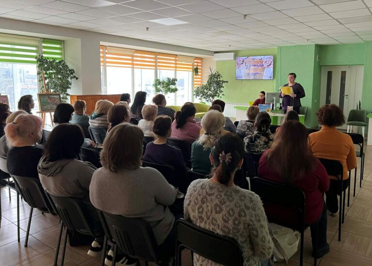 Літературна година «Із сонцем у душі» в бібліотеці ім. Миколи Руденка